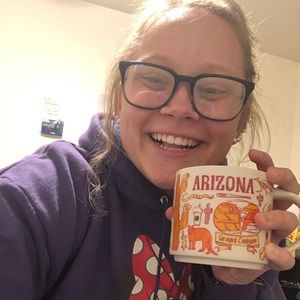 Meet your Posher, Hailey